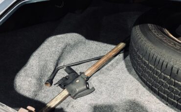 Chevrolet-Camaro-1976-Coupe-24