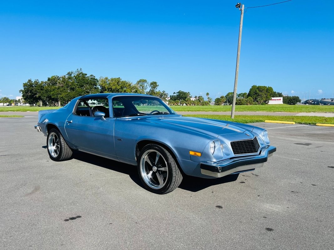 Chevrolet-Camaro-1976-Coupe-7