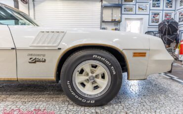 Chevrolet-Camaro-1978-22
