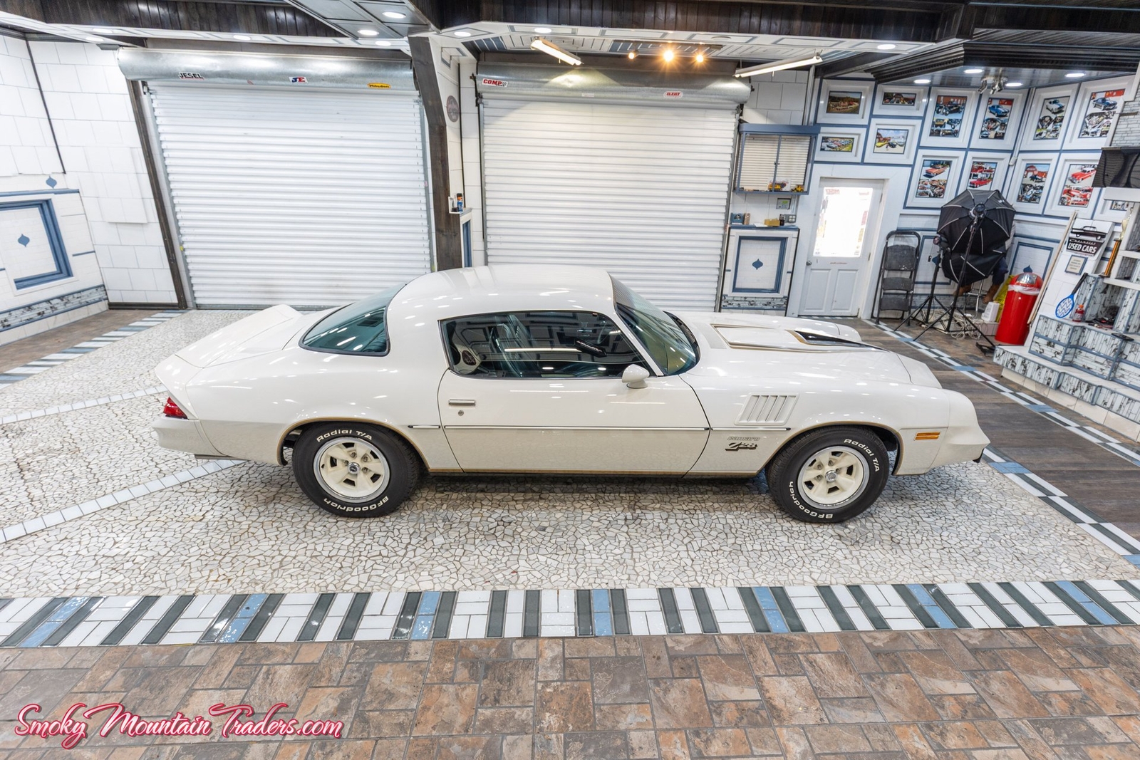 Chevrolet-Camaro-1978-23