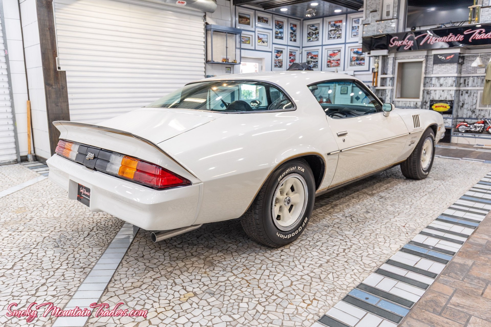 Chevrolet-Camaro-1978-25