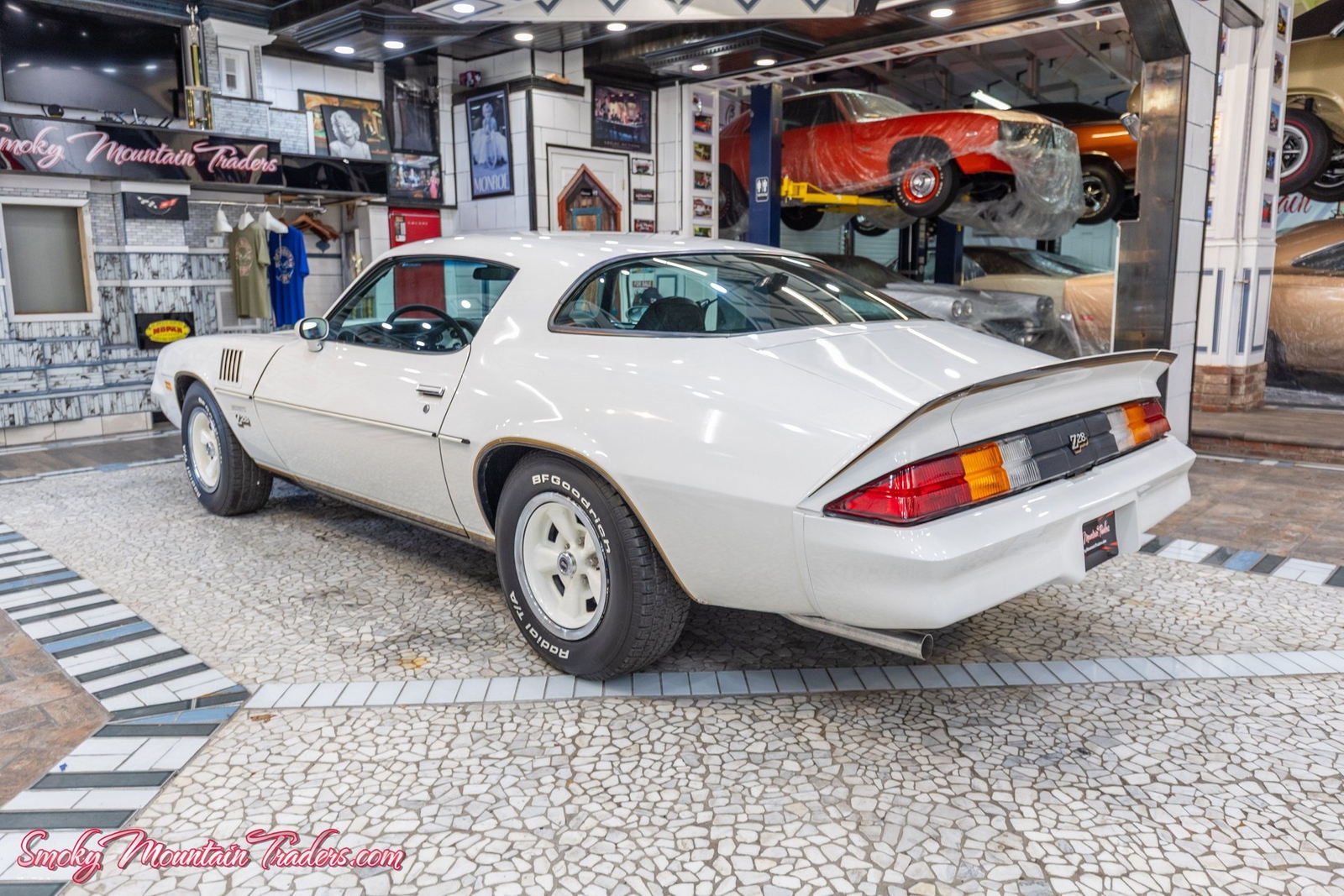 Chevrolet-Camaro-1978-34