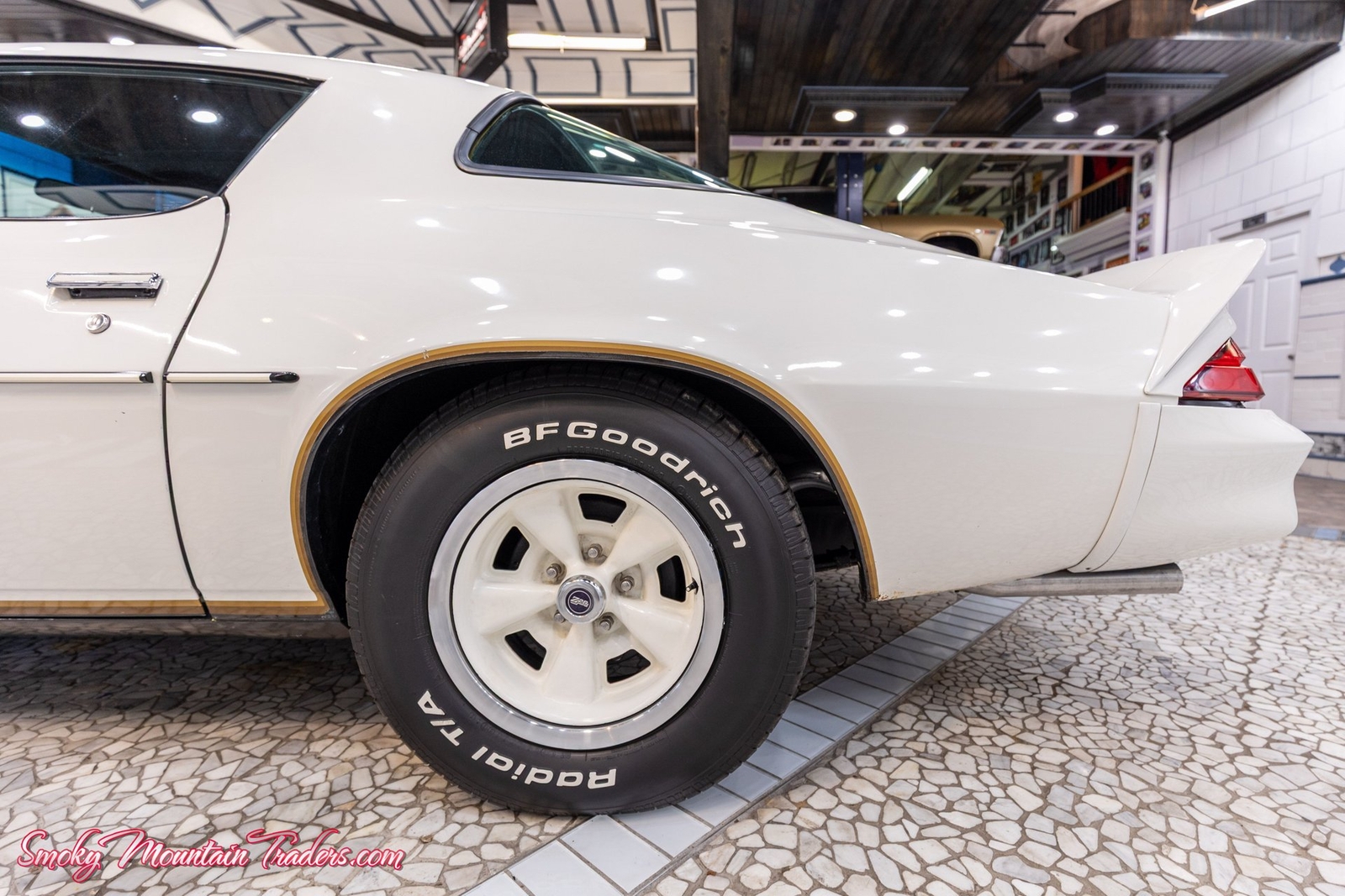 Chevrolet-Camaro-1978-36