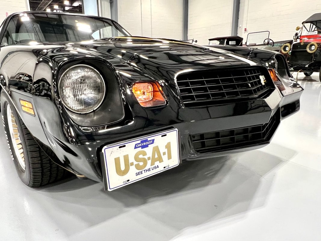 Chevrolet-Camaro-1978-Coupe-12