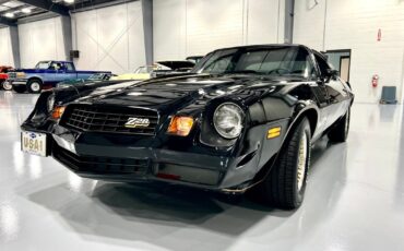 Chevrolet-Camaro-1978-Coupe-2