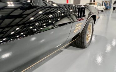 Chevrolet-Camaro-1978-Coupe-20