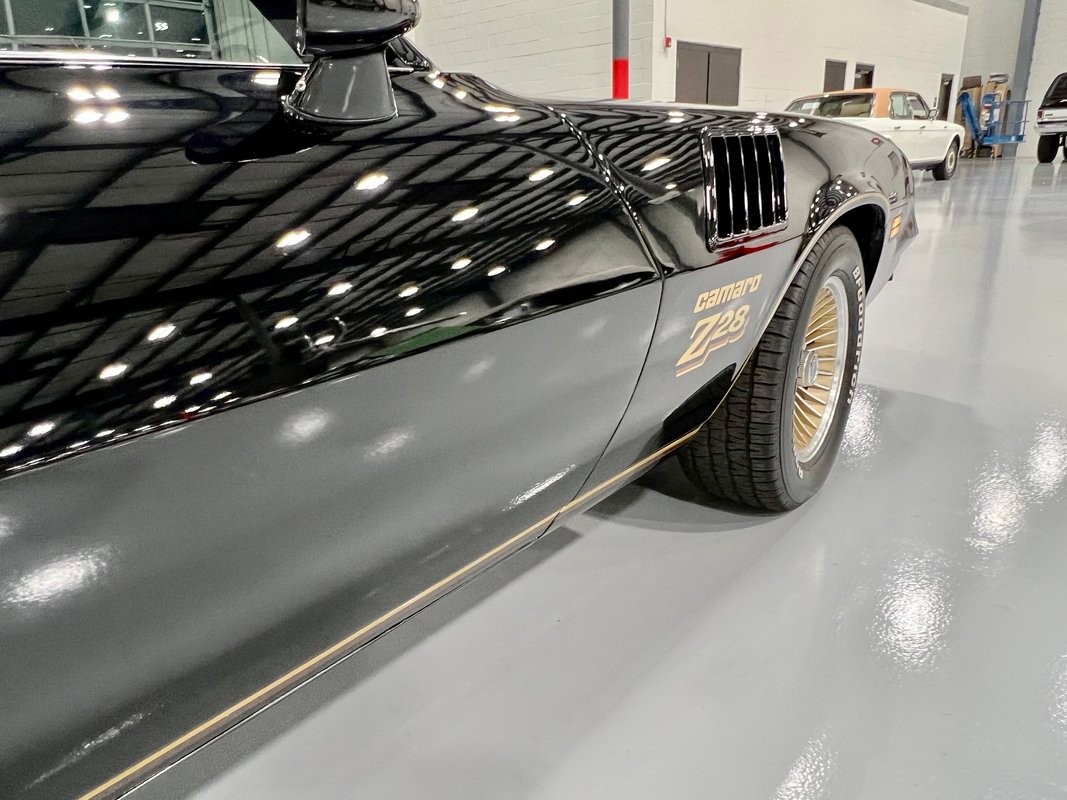 Chevrolet-Camaro-1978-Coupe-20