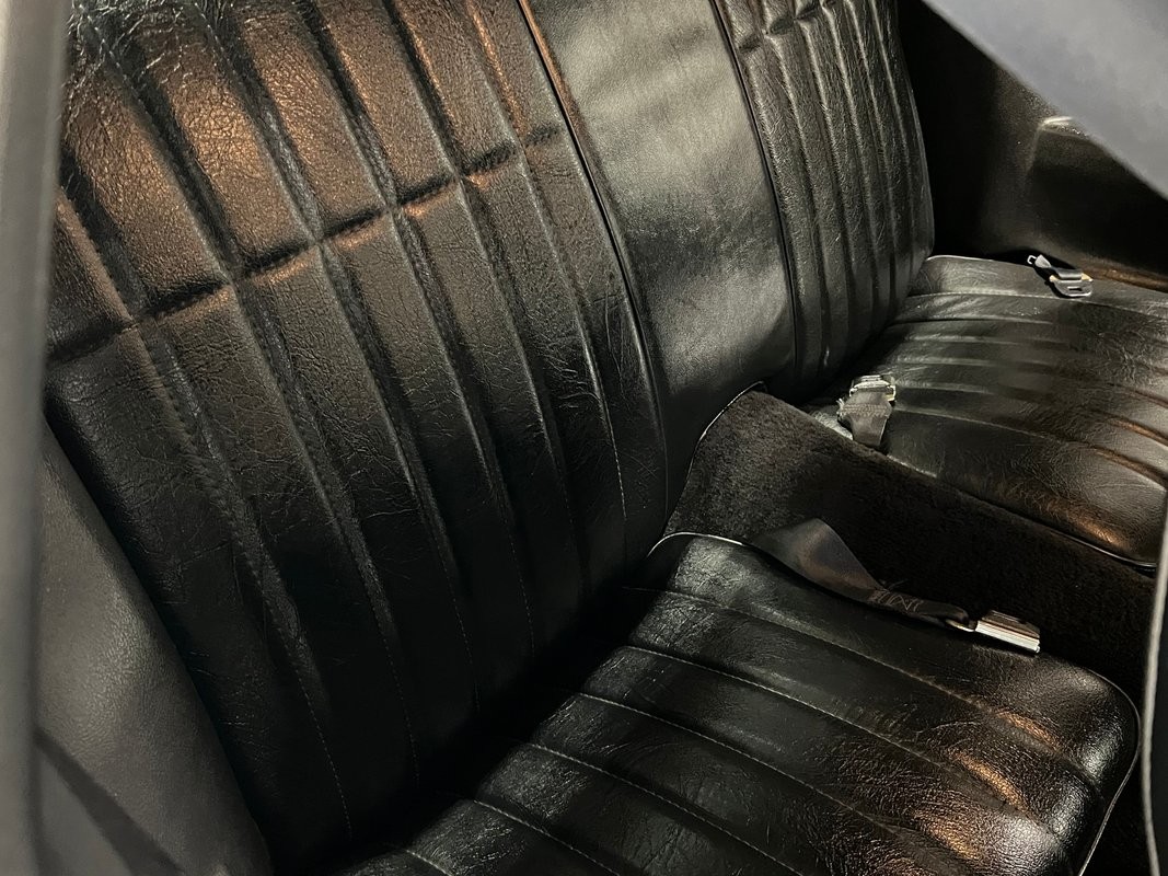 Chevrolet-Camaro-1978-Coupe-31