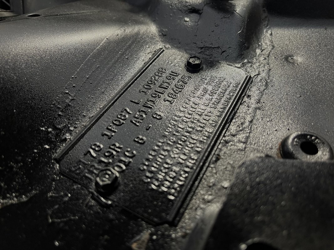 Chevrolet-Camaro-1978-Coupe-36