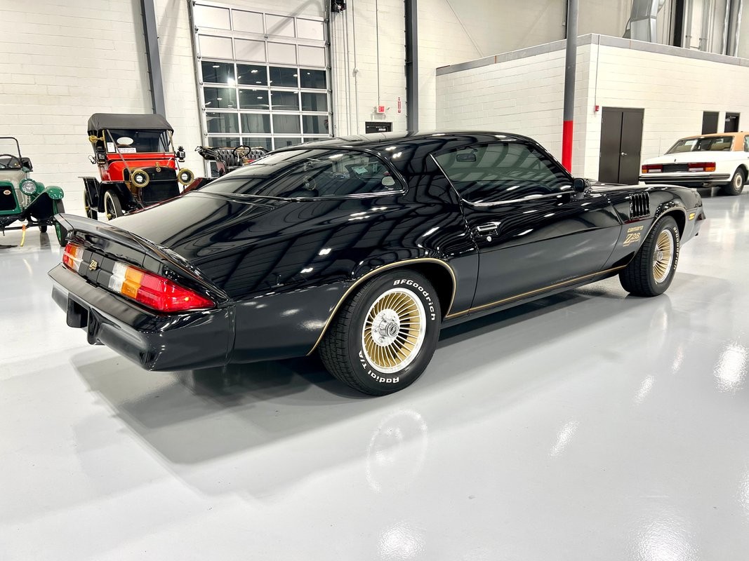 Chevrolet-Camaro-1978-Coupe-6