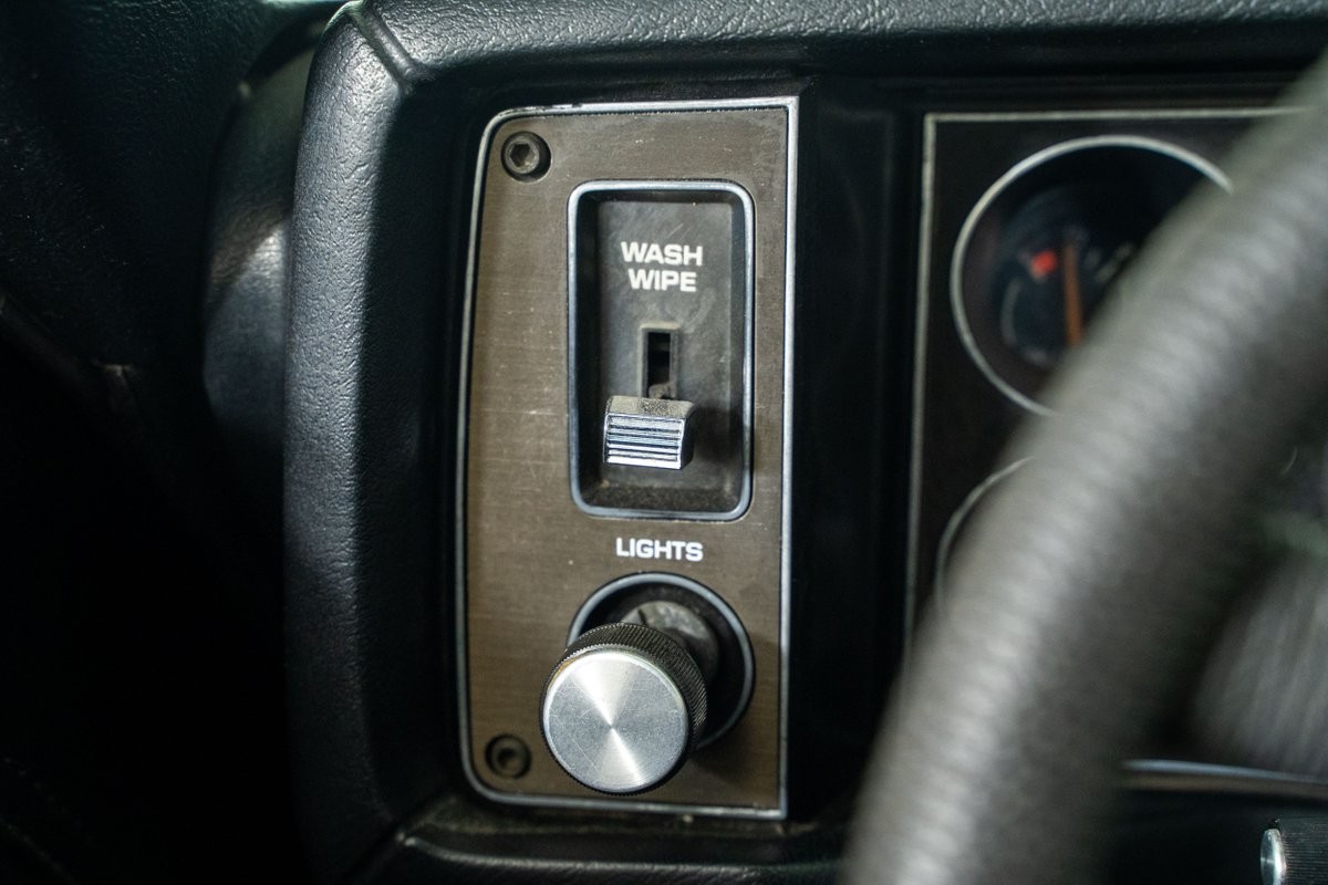 Chevrolet-Camaro-1979-Coupe-20