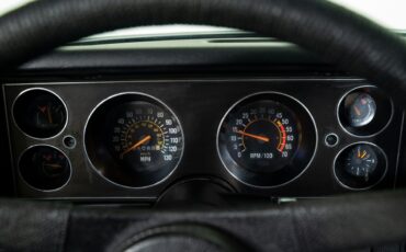 Chevrolet-Camaro-1979-Coupe-22