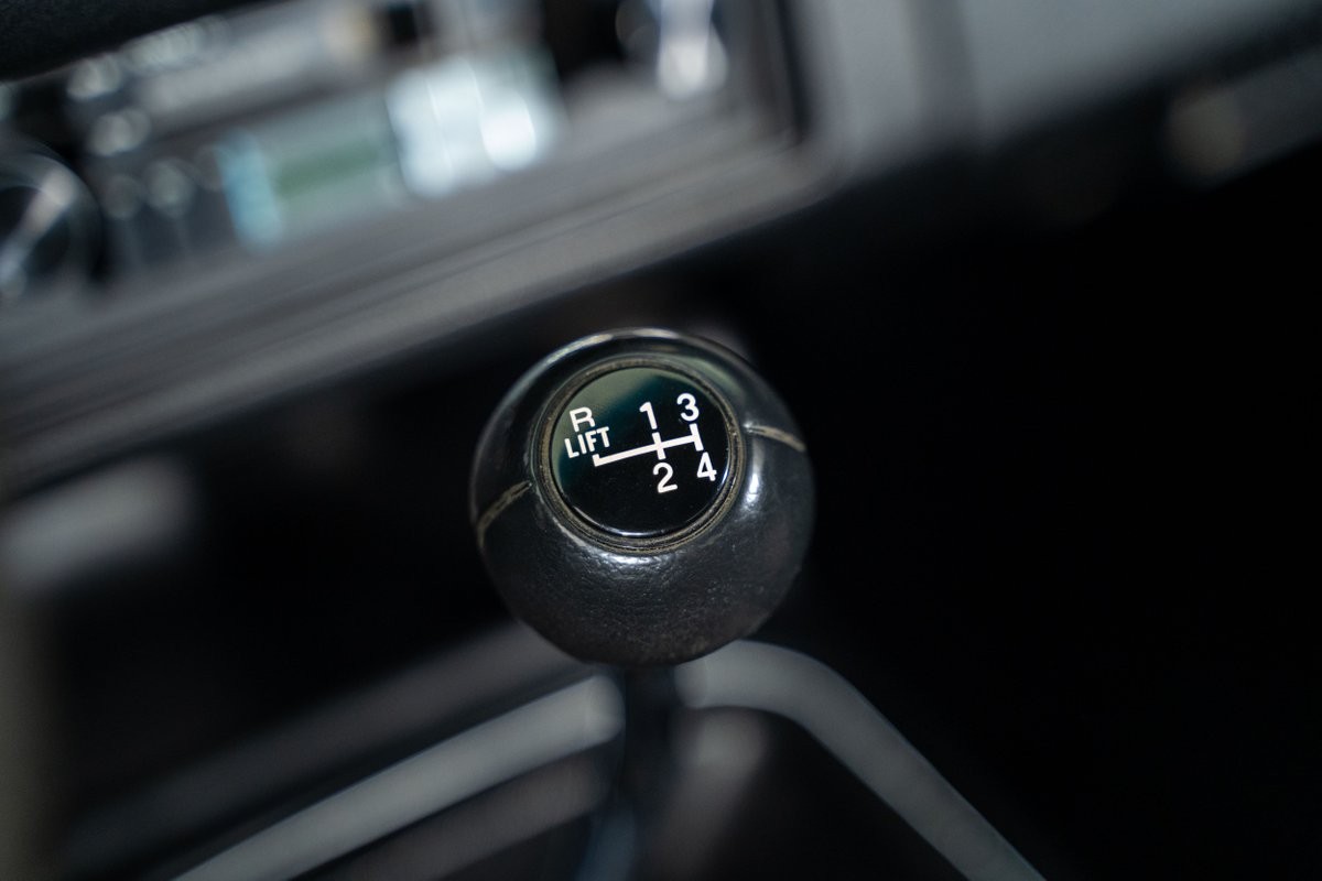 Chevrolet-Camaro-1979-Coupe-26