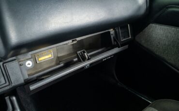 Chevrolet-Camaro-1979-Coupe-27