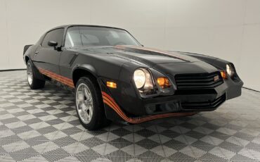 Chevrolet-Camaro-1980-Coupe-23