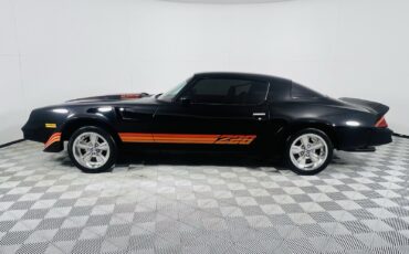 Chevrolet-Camaro-1980-Coupe-7