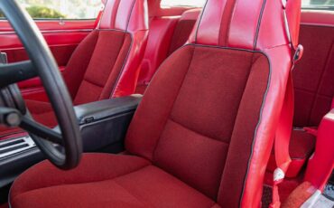 Chevrolet-Camaro-1981-Coupe-27