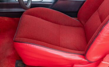 Chevrolet-Camaro-1981-Coupe-32