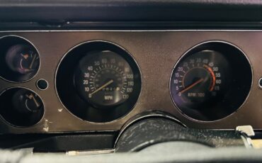 Chevrolet-Camaro-1981-Coupe-38