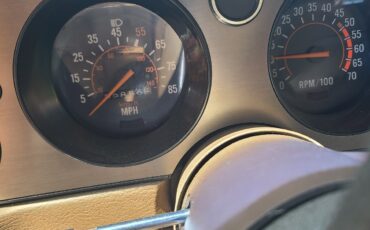 Chevrolet-Camaro-1981-Coupe-5