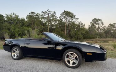 Chevrolet-Camaro-1987-Black-Black-10