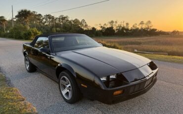 Chevrolet-Camaro-1987-Black-Black-12