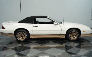 Chevrolet-Camaro-1988-Convertible-12