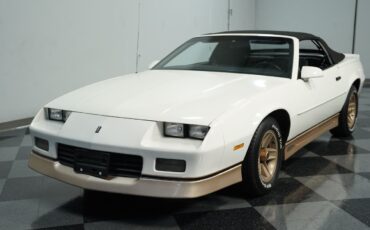 Chevrolet-Camaro-1988-Convertible-16
