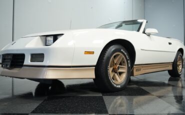 Chevrolet-Camaro-1988-Convertible-19