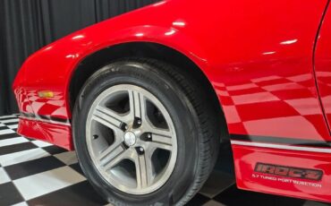 Chevrolet-Camaro-1988-Hatchback-5