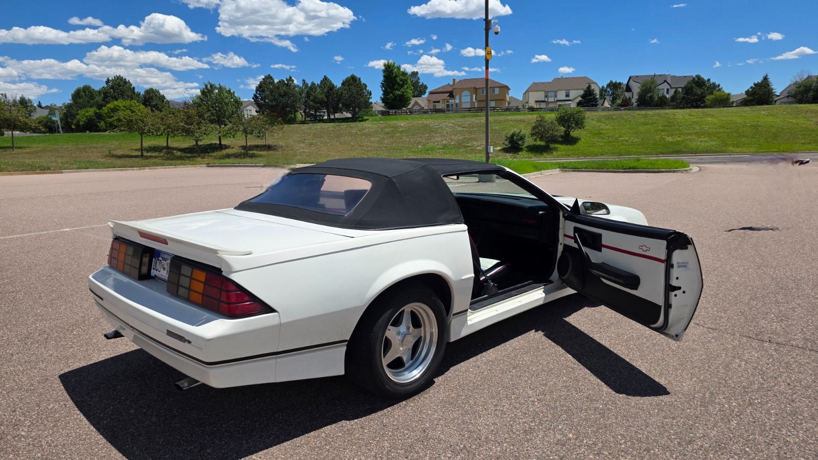 Chevrolet-Camaro-1989-Convertible-13