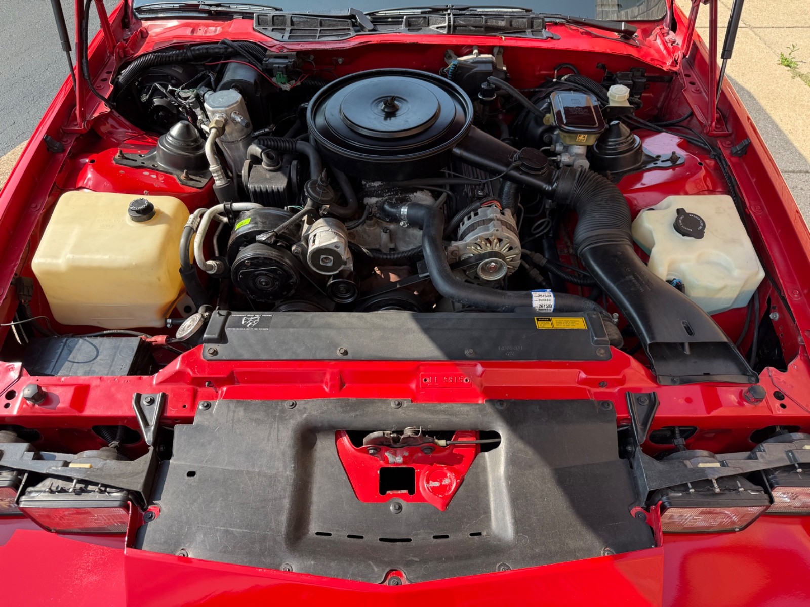 Chevrolet-Camaro-1989-Convertible-14