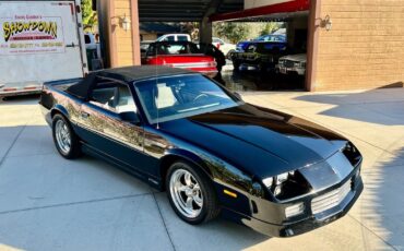 Chevrolet-Camaro-1989-Convertible-15