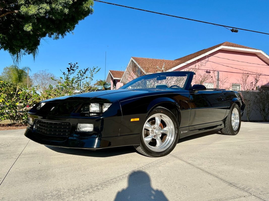 Chevrolet-Camaro-1989-Convertible-16