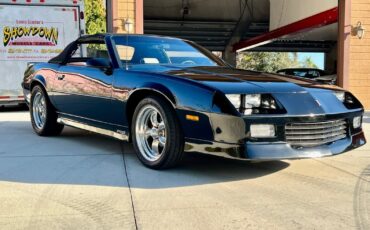 Chevrolet-Camaro-1989-Convertible-17
