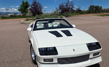 Chevrolet-Camaro-1989-Convertible-19