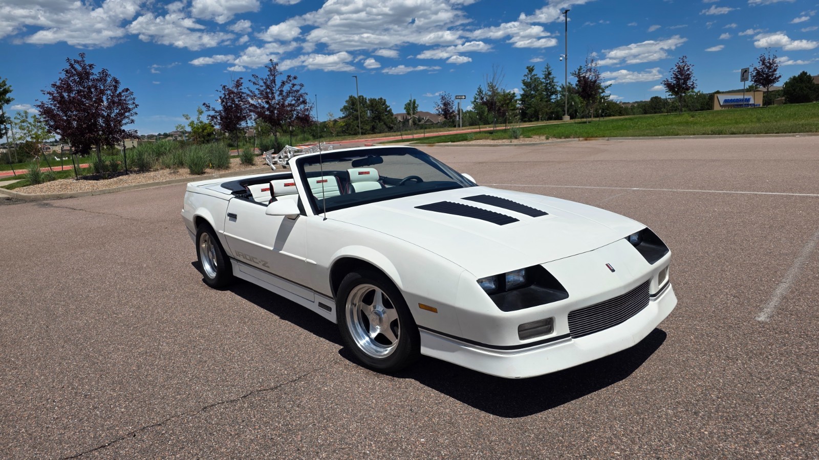Chevrolet-Camaro-1989-Convertible-20