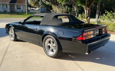 Chevrolet-Camaro-1989-Convertible-22