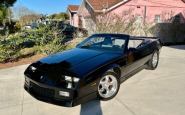Chevrolet-Camaro-1989-Convertible-23