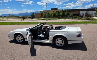 Chevrolet-Camaro-1989-Convertible-23
