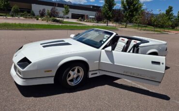 Chevrolet-Camaro-1989-Convertible-24