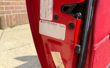 Chevrolet-Camaro-1989-Convertible-25