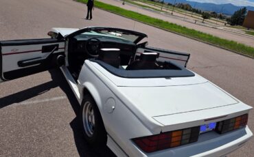 Chevrolet-Camaro-1989-Convertible-29