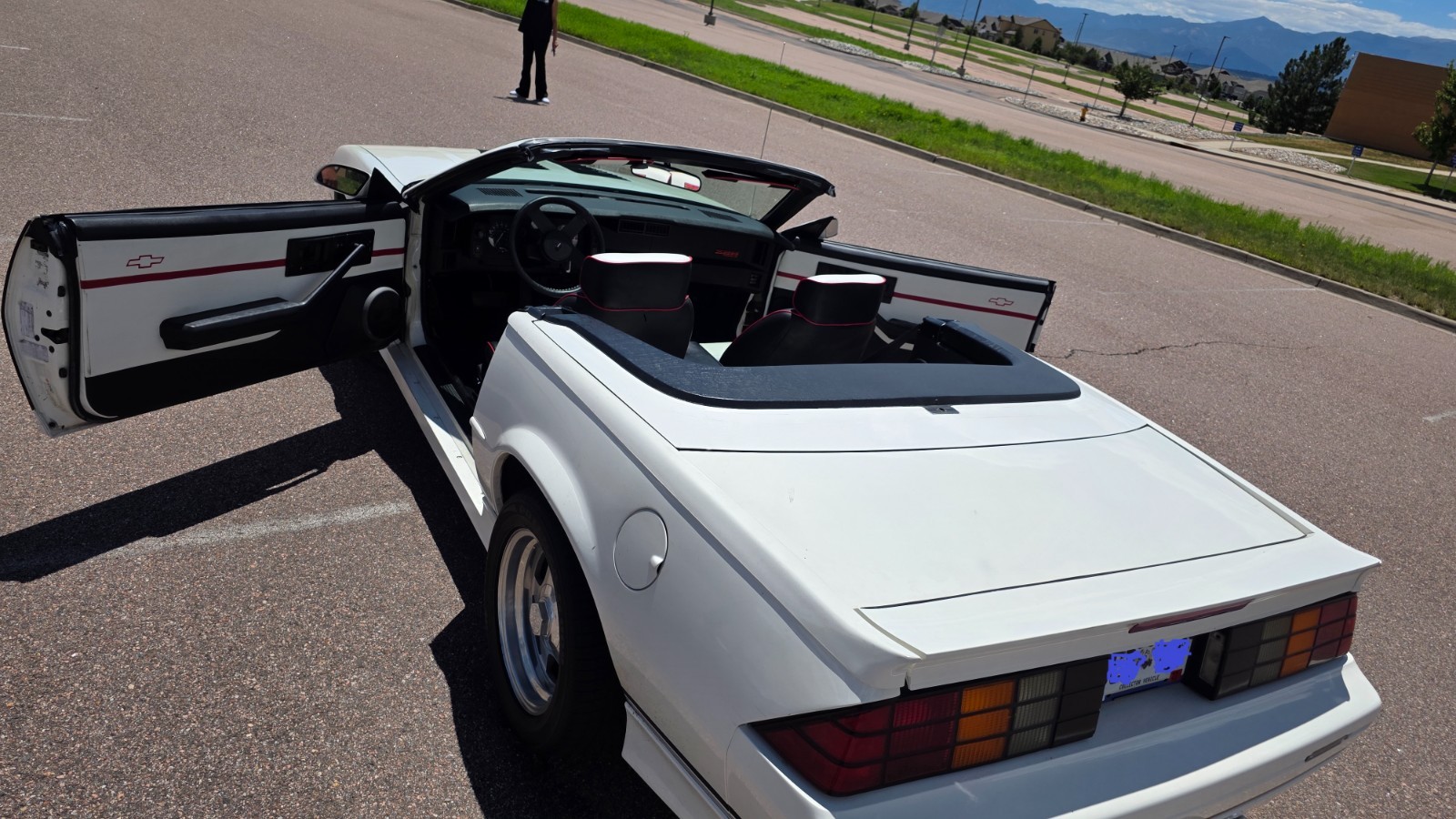 Chevrolet-Camaro-1989-Convertible-29