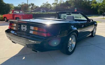 Chevrolet-Camaro-1989-Convertible-30