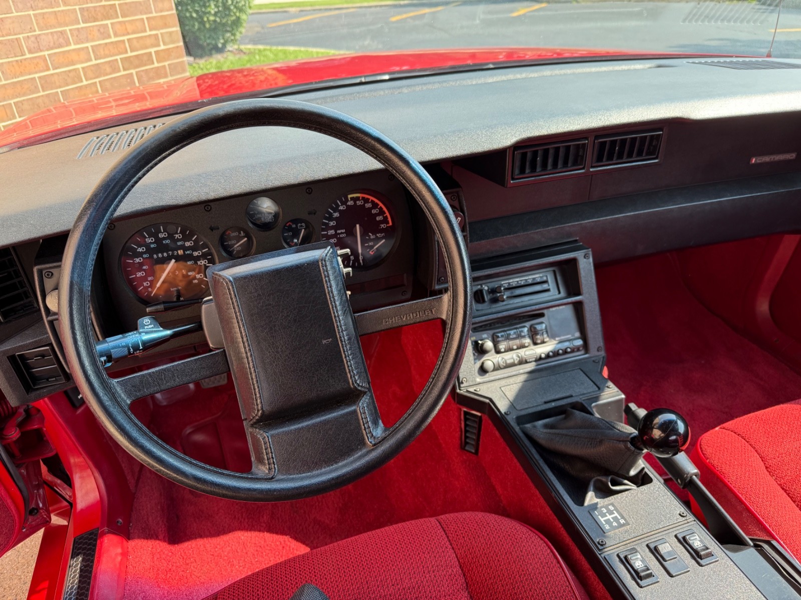 Chevrolet-Camaro-1989-Convertible-30