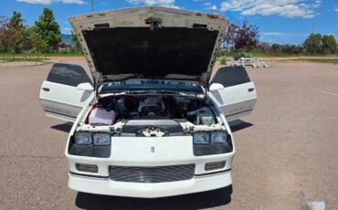 Chevrolet-Camaro-1989-Convertible-32