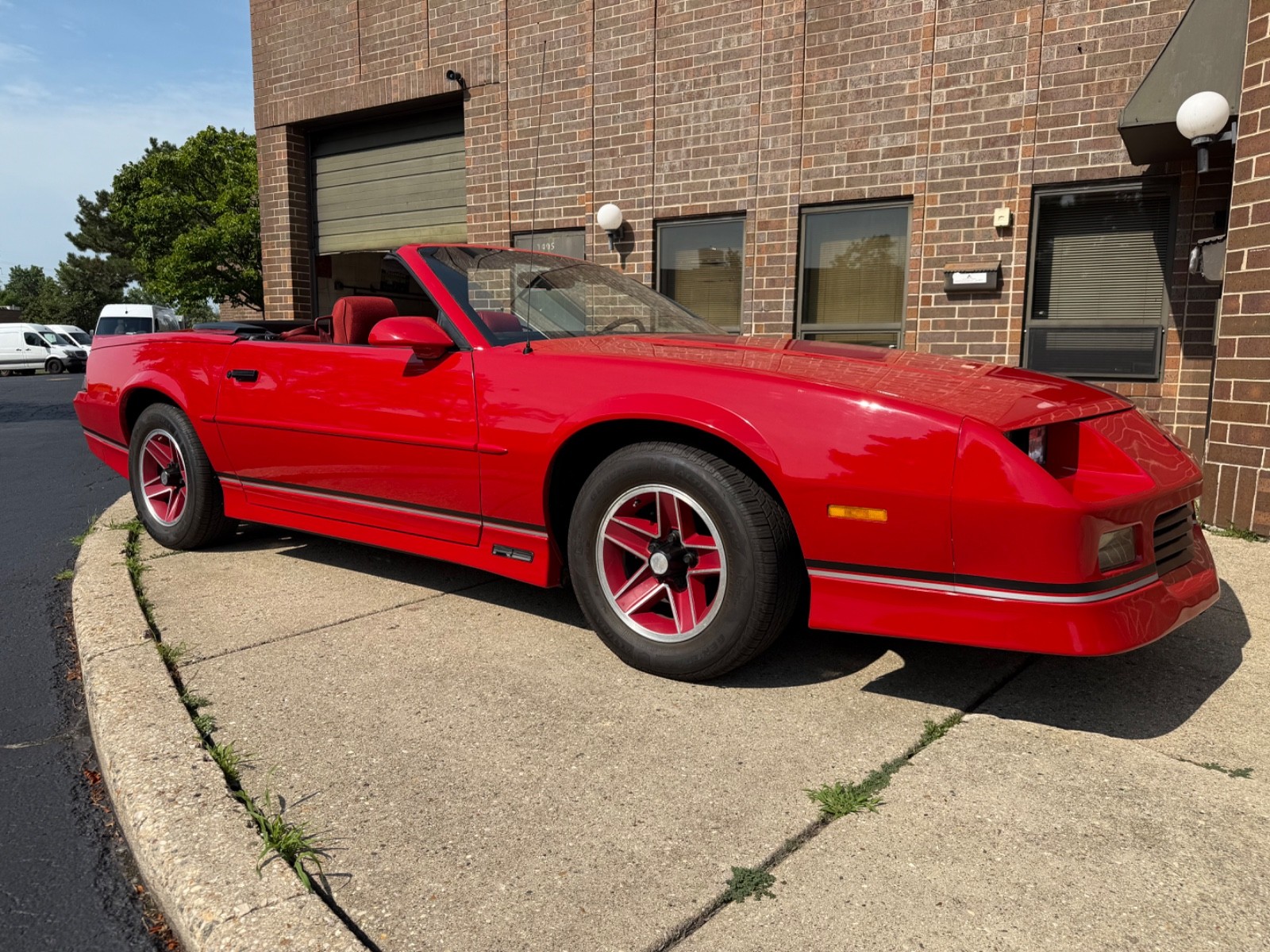 Chevrolet-Camaro-1989-Convertible-9
