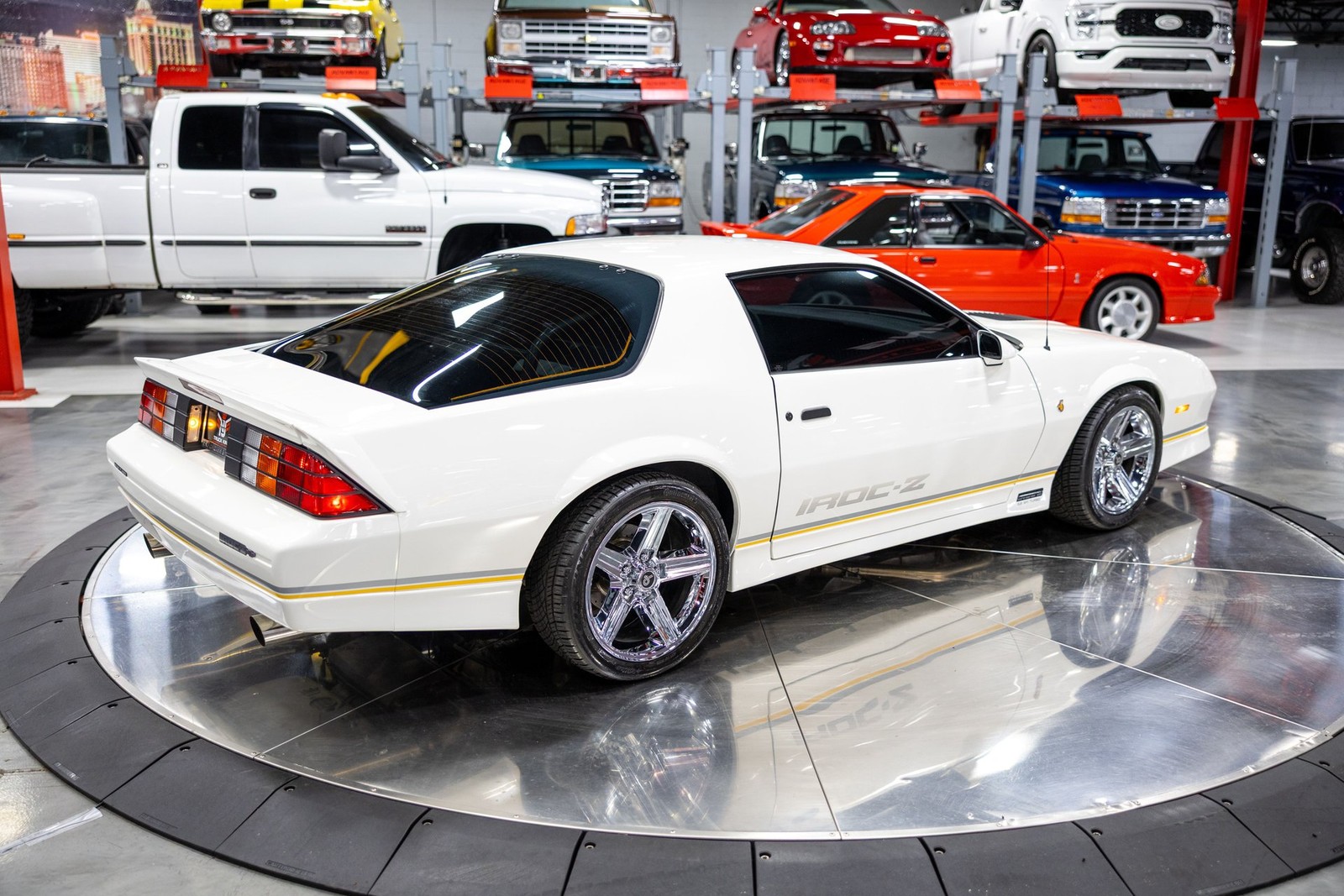 Chevrolet-Camaro-1989-Coupe-16