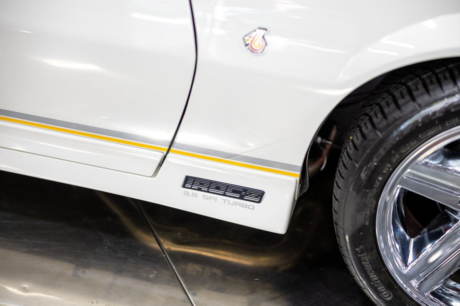 Chevrolet-Camaro-1989-Coupe-20